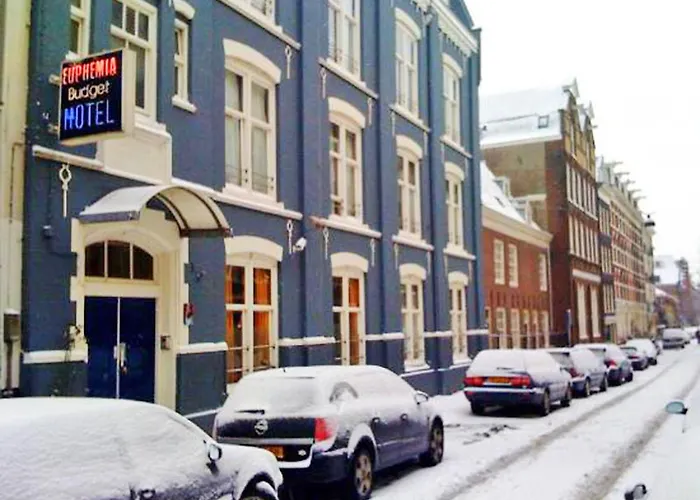 Euphemia Budget Old City Canal Zone Ámsterdam